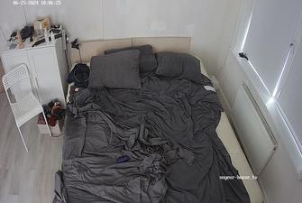 Sylva and Carlson morning quickie, Jun25-24 cam2