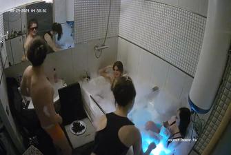 Art friends bath foam party, 29 08 2024