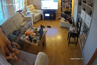 Henry fuck Shelia from behind in couch 2024-08-26 cam 2
