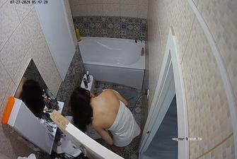 Carlson and Eugenia shower after sex, Jul27 24