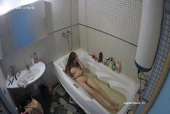 Art friend bath, 21 08 2024