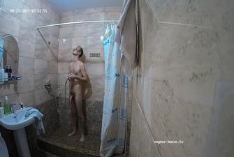 Tatiana friends showering after sex, 23 08 2024