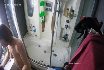Camille friend showering after sex, 11 09 2024