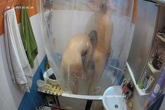 Bo and Ubaldo shower sex, 28 08 2024
