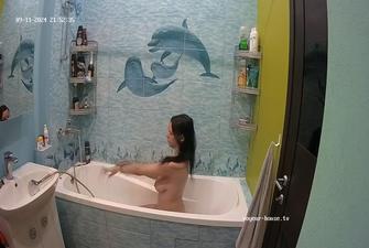 Ledian friend shower, 11 09 2024