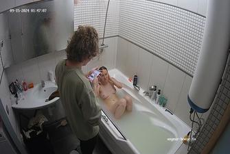Art friend bath, 15 09 2024