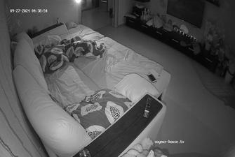 Ariela and Guest guy undercover sex 27-09-2024