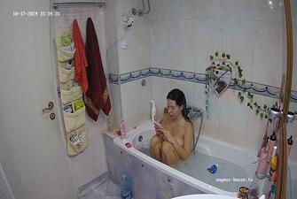 Ally bath, Dan joins, 17 10 2024