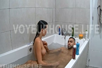 Reallifecam – Megan Cute Shower With Bf, 26 11 2023