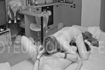 Reallifecam – Caroline More Lesbian Play, 15 04 2024
