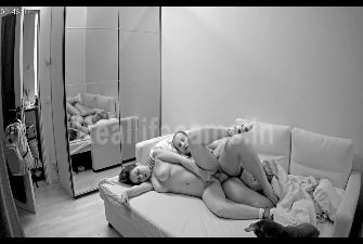 Reallifecam – Leora and Paul have sex ,09 01 2025