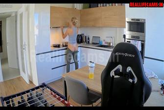 Reallifecam – Barbie and Ken horny and they have sex in kitchen ,11 03 2025