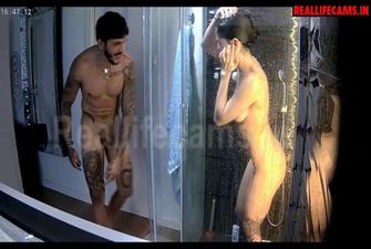 Reallifecam – Honny give a blowjob to Demian in bathroom ,12 08 2025