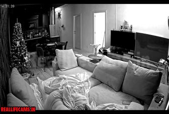 Reallifecam – Honny and Demian wild sex on couch ,26 08 2025