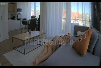 Reallifecam – Barbie and ken have fun in lR ,08 01 2026